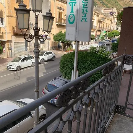 Casa Di Maggio Appartamento *